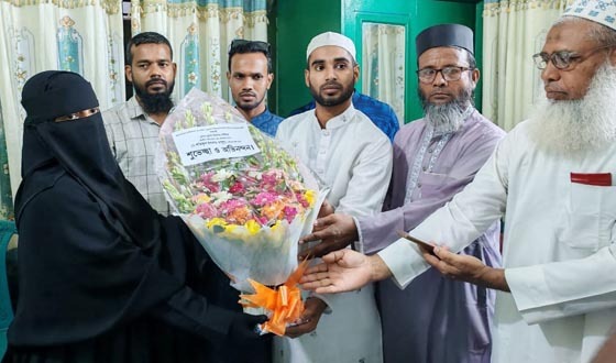 জাতীয় পর্যায়ে কুরআন প্রতিযোগিতায় প্রথম হয়েছে বাউফলের মেয়ে বুশরা