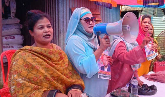 টাঙ্গাইল পৌরসভার ভোটারদের সাথে ৩১ দফা নিয়ে মতবিনিময়