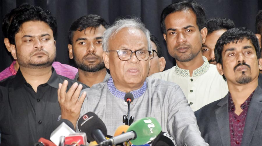 খালেদা জিয়ার চিকিৎসা চলছে আগের মতোই, বিভ্রান্ত না হওয়ার আহ্বান রিজভীর