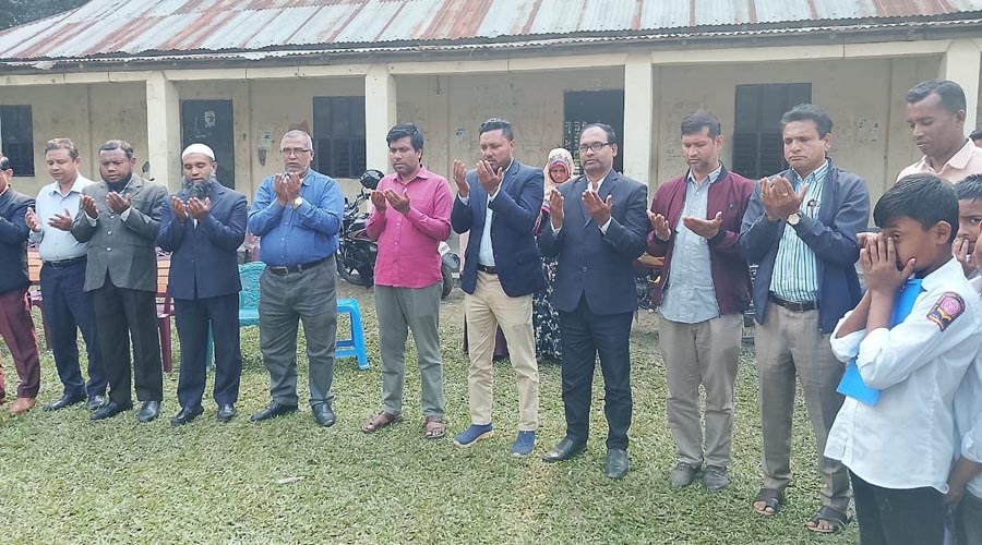 বেগম খালেদা জিয়ার সুস্থতা কামনায় গফরগাঁওয়ে কলেজে দোয়া