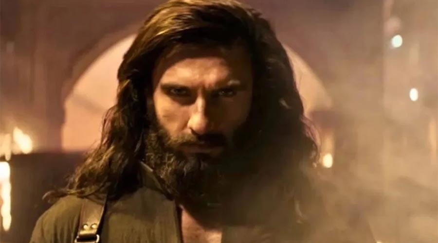 প্রথম দিনেই ২৭ কোটি, রণবীর সিংয়ের সেরা ওপেনিং ধুরন্ধর