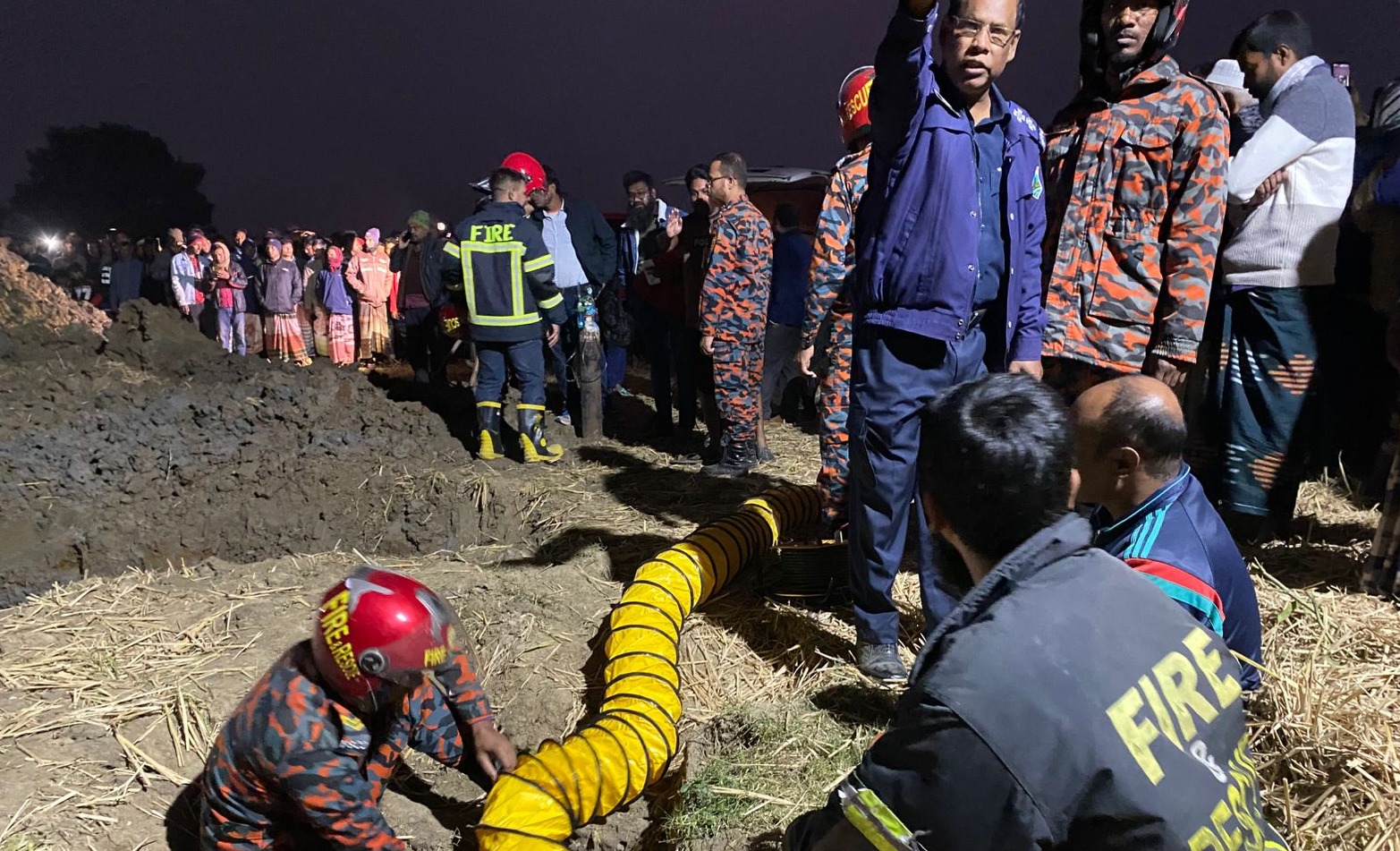 রাতভর অভিযান, এখনো উদ্ধার হয়নি শিশু সাজিদ