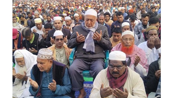 দৌলতপুরে বেগম খালেদা জিয়ার রোগমুক্তি কামনায় নফল নামায আদায়