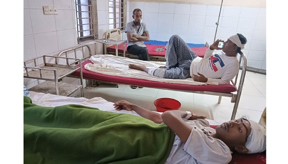 মুকসুদপুরে দুই গ্রুপের সংঘর্ষে আহত ১০