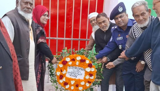যথাযোগ্য মর্যাদায় সাতক্ষীরায় শহীদ বুদ্ধিজীবী দিবস পালন