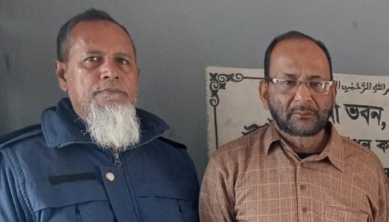 কাউখালীতে আ’লীগ নেতা গ্রেফতার