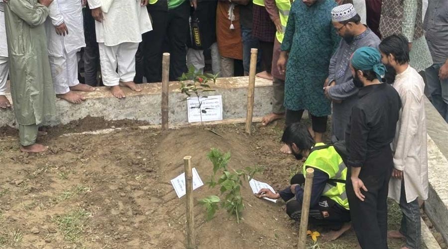 বিদ্রোহী কবির পাশে চিরনিদ্রায় আপসহীন বিপ্লবী হাদি