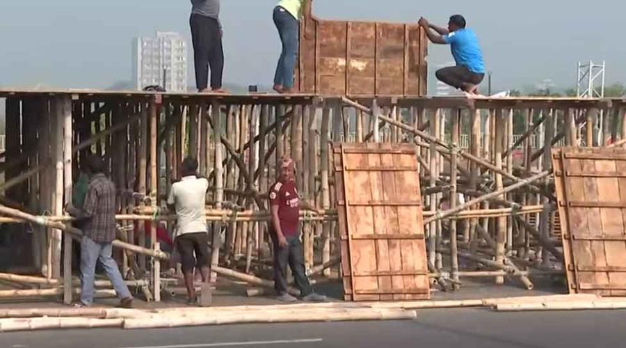 তারেক রহমানের স্বদেশ প্রত্যাবর্তনে ঢাকায় সংবর্ধনা, শুরু মঞ্চ নির্মাণ