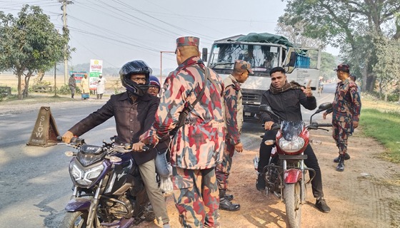 খুলনায় এনসিপি নেতাকে গুলি: বেনাপোল সীমান্তে বিজিবির কড়া নজরদারি ও তল্লাশি