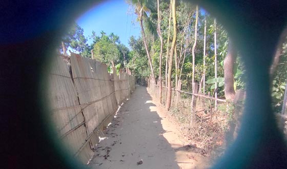 ঈদগাঁওর স্পর্শকাতর ও বন্যা ঝুঁকিপূর্ণ এলাকার বেড়িবাঁধ অবৈধ ভাবে দখল