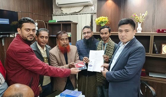 হাকিমপুরে ব্যারিস্টার সানি হকের পক্ষে মনোনয়ন সংগ্রহ