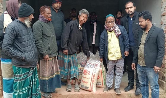 শ্রীবরদীতে  বড়দিন উপলক্ষে খাদ্যসামগ্রী বিতরণ