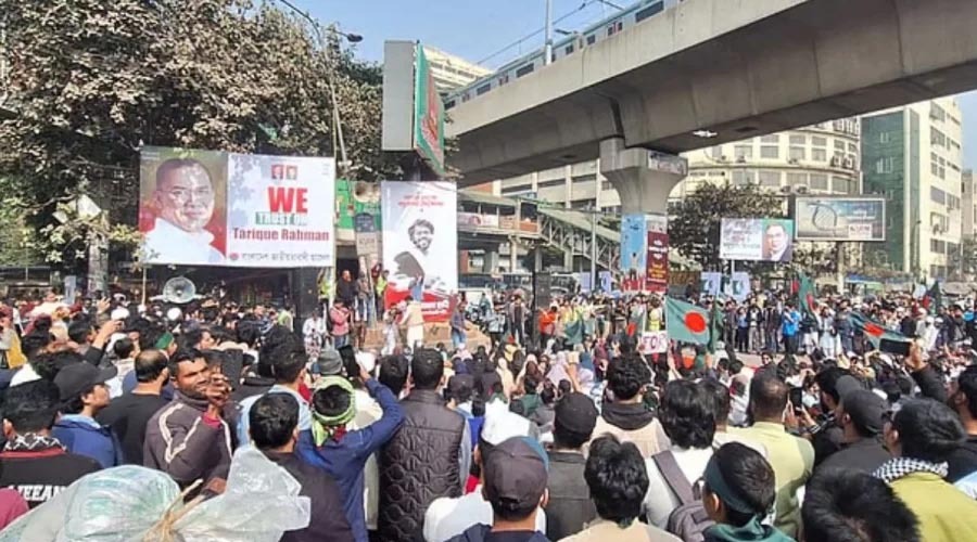 শহিদ ওসমান হাদি হত্যার বিচার দাবিতে ফের শাহবাগ অবরোধ, অনড় ইনকিলাব মঞ্চ