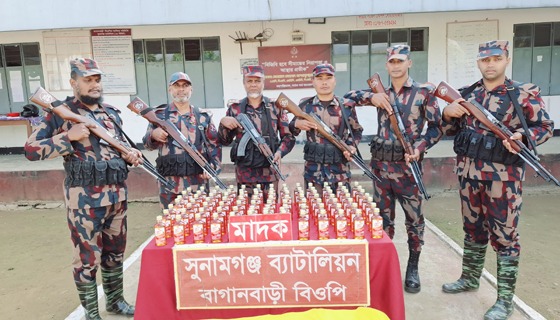 দোয়ারাবাজার সীমান্তে ৯৪ বোতল ভারতীয় মদ জব্দ