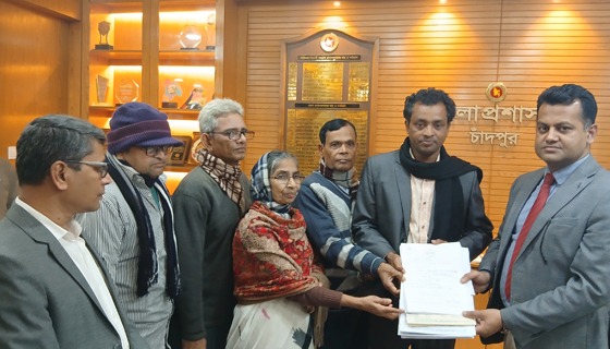 কমিউনিস্ট পার্টির নেতা কমরেড জাহাঙ্গীর হোসেনের মনোনয়নপত্র দাখিল