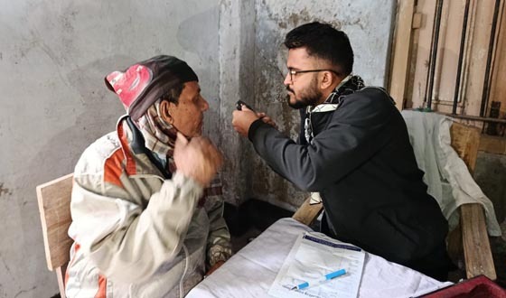 লৌহজংয়ে খড়িয়া মুক্তি সংঘের উদ্যোগে বিনামূল্যে চোখের চিকিৎসা ও লেন্স সংযোজন