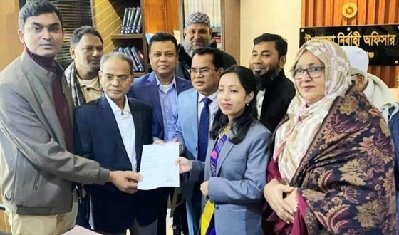 মুন্সীগঞ্জ-২ আসনে মনোনয়ন পত্র দাখিল করলেন বিএনপি প্রার্থী অ্যাডভোকেট আজাদ