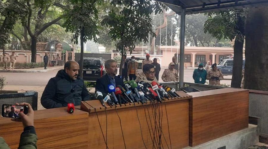 খালেদা জিয়ার মৃত্যুর পেছনে শেখ হাসিনার দায় রয়েছে বলে দাবি আইন উপদেষ্টা