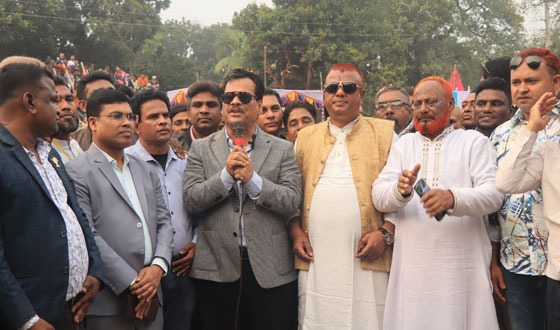 তালায় চেয়ারম্যান কাপ ফুটবল  টুর্নামেন্টে সাবেক এমপি হাবিব