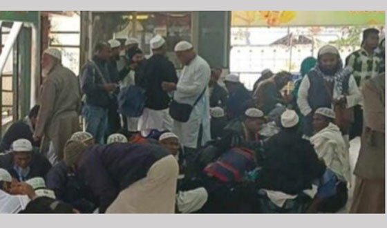 বিশ্ব ইজতেমায় আখেরী মোনাজাতে অংশ নিতে বেনাপোল দিয়ে আসছেন ভারতীয় মুসল্লিরা