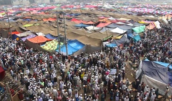 বিশ্ব ইজতেমার প্রথম পর্বের দ্বিতীয় দিন চলছে