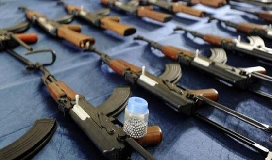 লুট হওয়া পুলিশের অস্ত্র উদ্ধারে গতি নেই