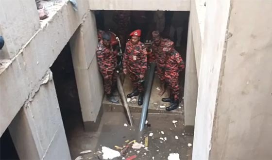 ‘আয়নাঘর’ সন্দেহের সেই ভবন থেকে পানি সরানো হচ্ছে