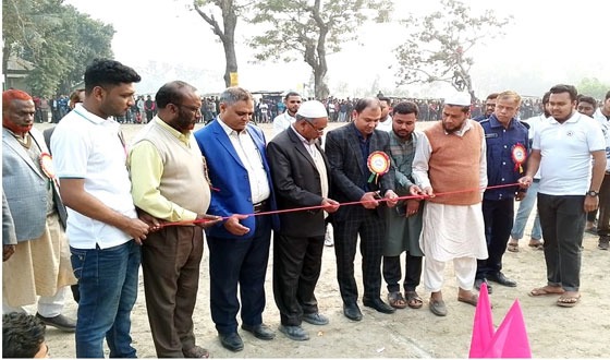 পীরগাছায় জুলাই স্মৃতি ফুটবল টুর্ণামেন্টের উদ্বোধন
