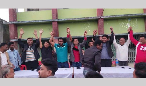 দিঘলিয়ায় বিএনপির সহযোগী সংগঠনের যৌথ সভা