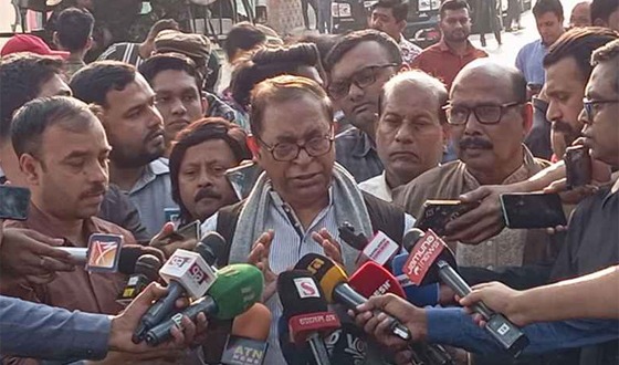 সরকারের প্রতি জনগণ-রাজনৈতিক-আন্তর্জাতিক সমর্থন আছে