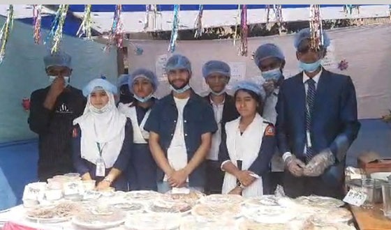 ভালুকায় তারুণ্যের পিঠা উৎসব