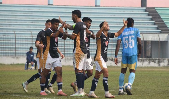 কিংসের কাঙ্ক্ষিত জয়, ঘুরে দাঁড়িয়ে জিতল আবাহনী