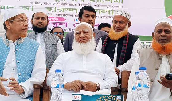 আজহারুল ইসলামকে মুক্তি দেওয়া না হলে নিজেকে গ্রেফতারের দাবি