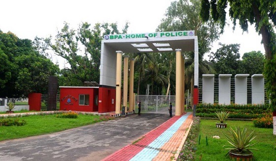 সারদায় পুলিশ একাডেমিতে ৮ কনস্টেবলকে অব্যাহতি