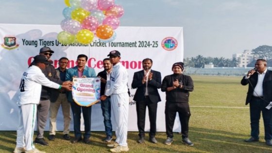 তারুণ্যের উৎসব উপলক্ষে ক্রিকেট টুর্নামেন্টেরের উদ্বোধন