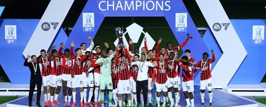 অষ্টম শিরোপা ঘরে তুললো এসি মিলান