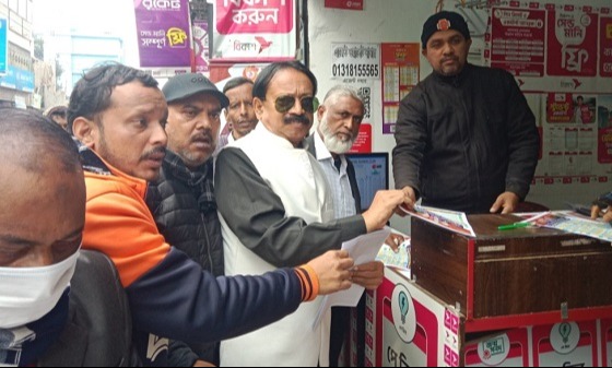 সৈয়দপুরে জাতীয়তাবাদী তাতী দলের লিফলেট বিতরণ