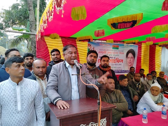 লালপুরে খালেদা জিয়ার রোগ মুক্তি কামনায় দোয়া