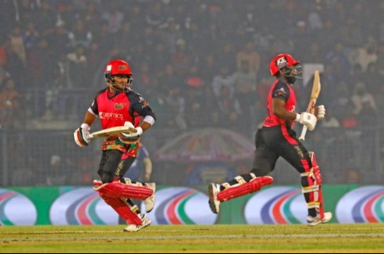 অবশেষে জয়ের দেখা পেলো সিলেট, টানা ষষ্ঠ হার ঢাকার