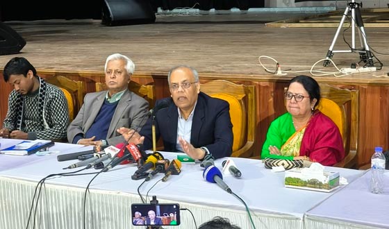 বরিশালে গণমাধ্যম সংস্কার কমিশনের সভা