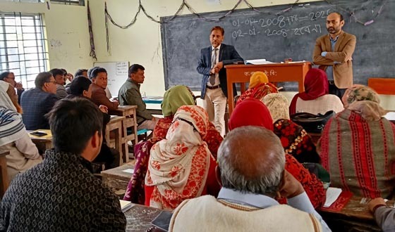 হোসেনপুরে ভোটার তালিকার তথ্য সংগ্রহকারী ও সুপারভাইজারদের প্রশিক্ষণ