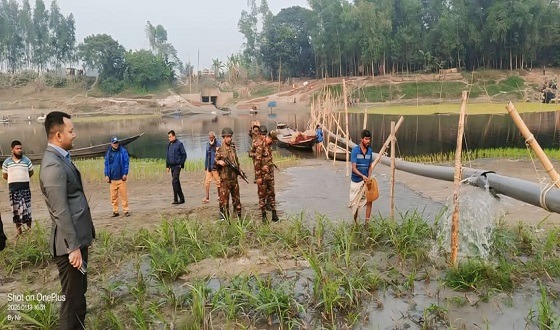 দেলদুয়ারে অবৈধ বালু উত্তোলনকারীদের বিরুদ্ধে অভিযান