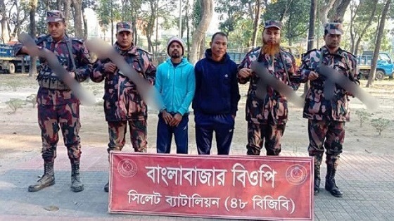 দোয়ারাবাজার সীমান্তে ভারতীয় দুই নাগরিক আটক