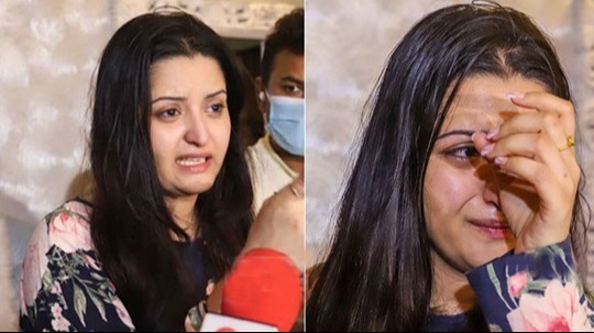 ভারত যাওয়ার স্বপ্ন ভেঙে গিয়ে পরীমণির চোখে জল