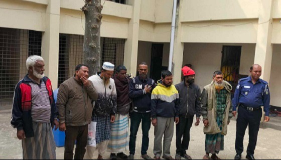 জামালপুরে সাবেক পৌর মেয়রের বাড়ি থেকে গ্রেফতার ৮