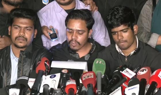 সাত কলেজ শিক্ষার্থীদের নতুন আল্টিমেটাম: আরো পাঁচ দফা দাবি