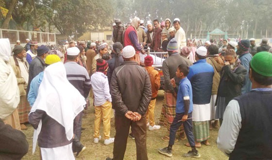 ফুলবাড়ীর সাদপন্থি সুমনের দাফন সম্পন্ন