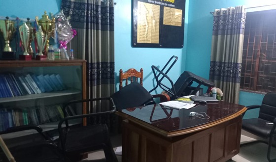 পাটগ্রাম থানায় হামলা ও সংঘর্ষ চালিয়ে দুই আসামিকে ছিনিয়ে নিলো দুর্বৃত্তরা