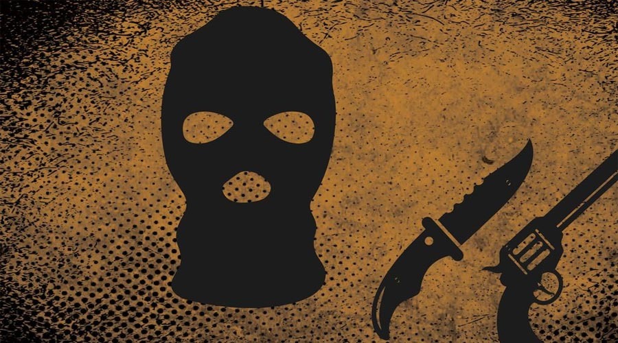 যাত্রাবাড়ীতে বৃদ্ধ দম্পতির বাসায় ডাকাতি, বালিশচাপায় স্বামীর মৃত্যু