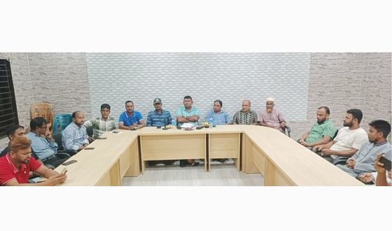 পুলিশ ও সাংবাদিক একসঙ্গে কাজ করলে অপরাধ দমন সহজ হবে